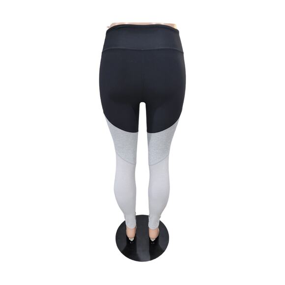 Outdoor Voices 7/8 Color Block Leggings Medium NWT TechSweat High Rise - Picture 10 of 16